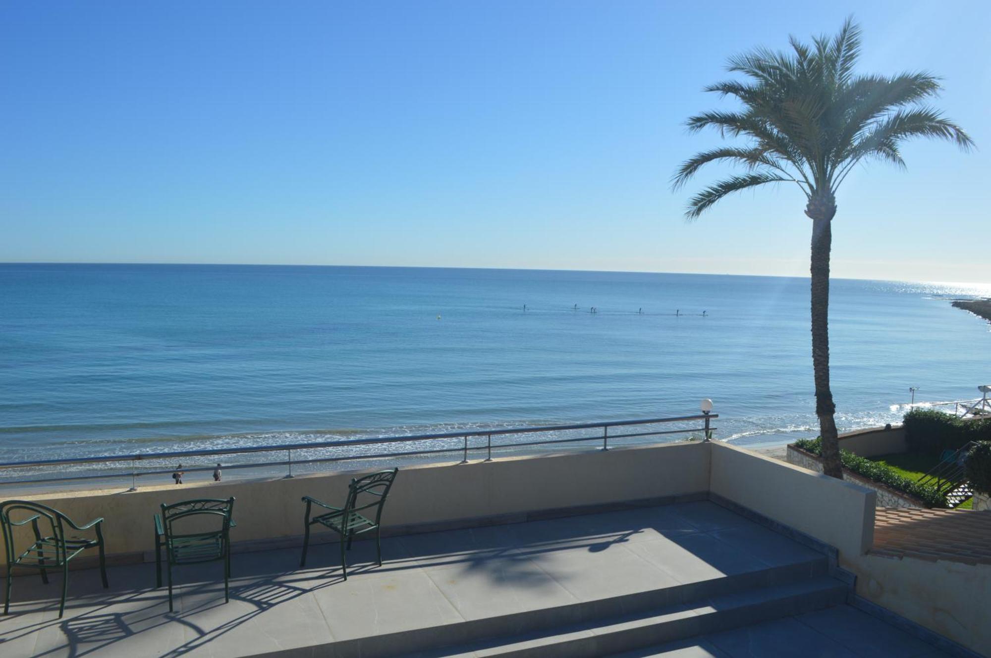 Espectacular Apartamento A Pie De Playa En Chalet Roquetes Alicante Esterno foto