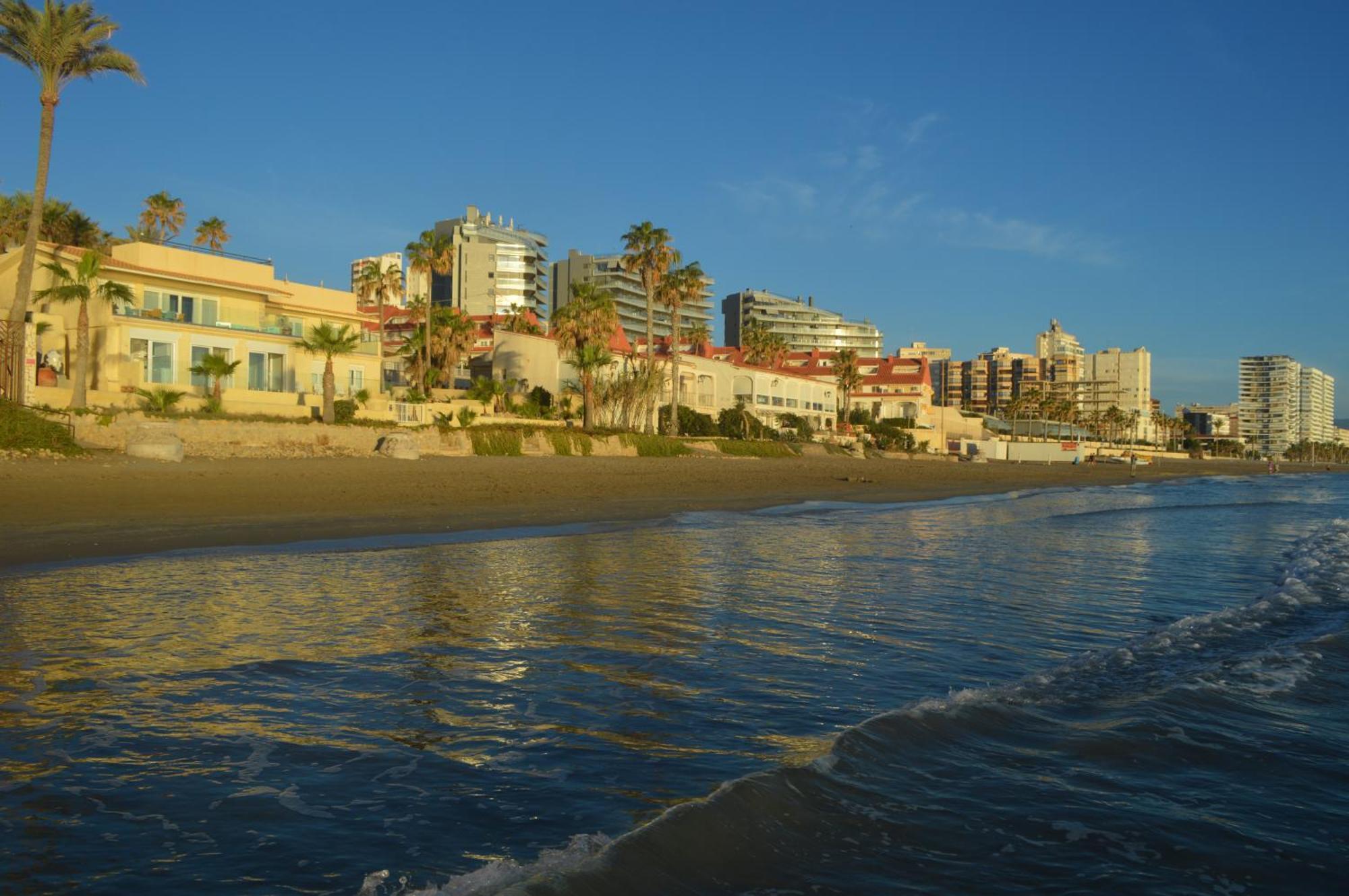 Espectacular Apartamento A Pie De Playa En Chalet Roquetes Alicante Esterno foto