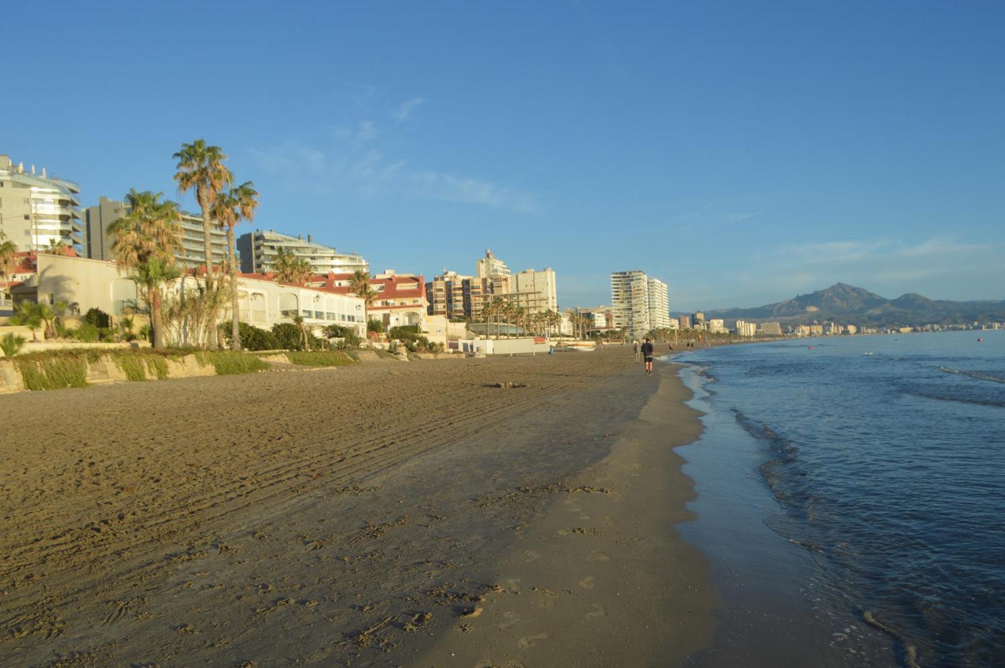 Espectacular Apartamento A Pie De Playa En Chalet Roquetes Alicante Esterno foto
